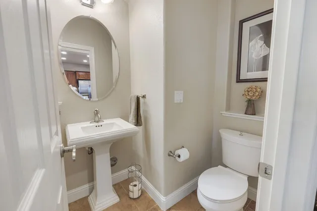 $1,099,000 | 33426 Canvas Back Street, Woodland, CA 95695