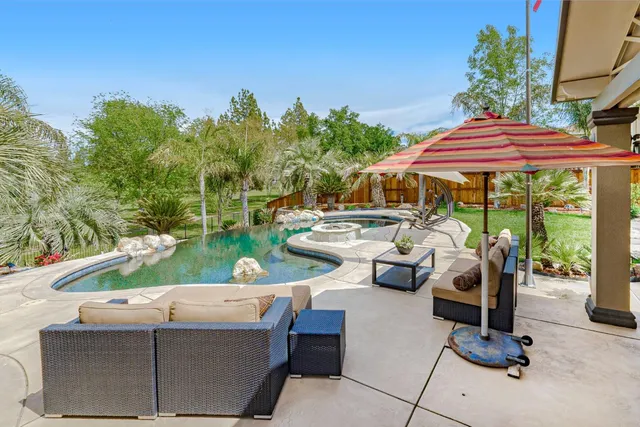 $1,099,000 | 33426 Canvas Back Street, Woodland, CA 95695