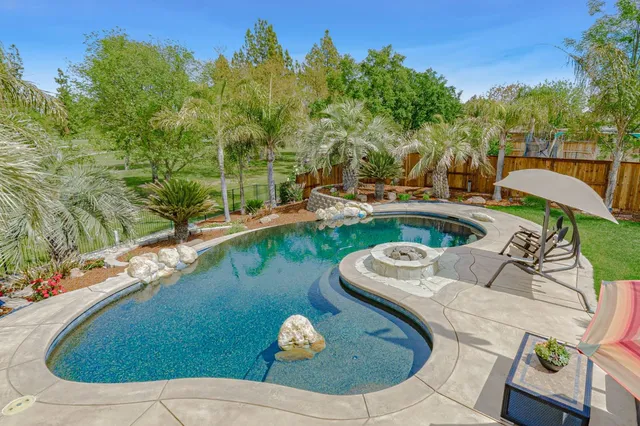 $1,099,000 | 33426 Canvas Back Street, Woodland, CA 95695