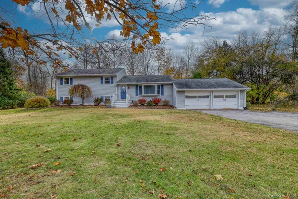 $600,000 | 4 Irene Court, Fishkill, NY 12524