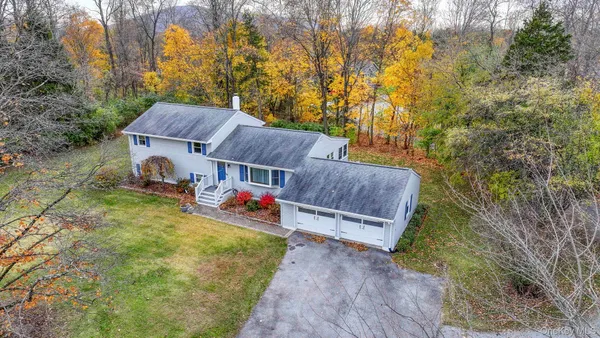 $600,000 | 4 Irene Court, Fishkill, NY 12524