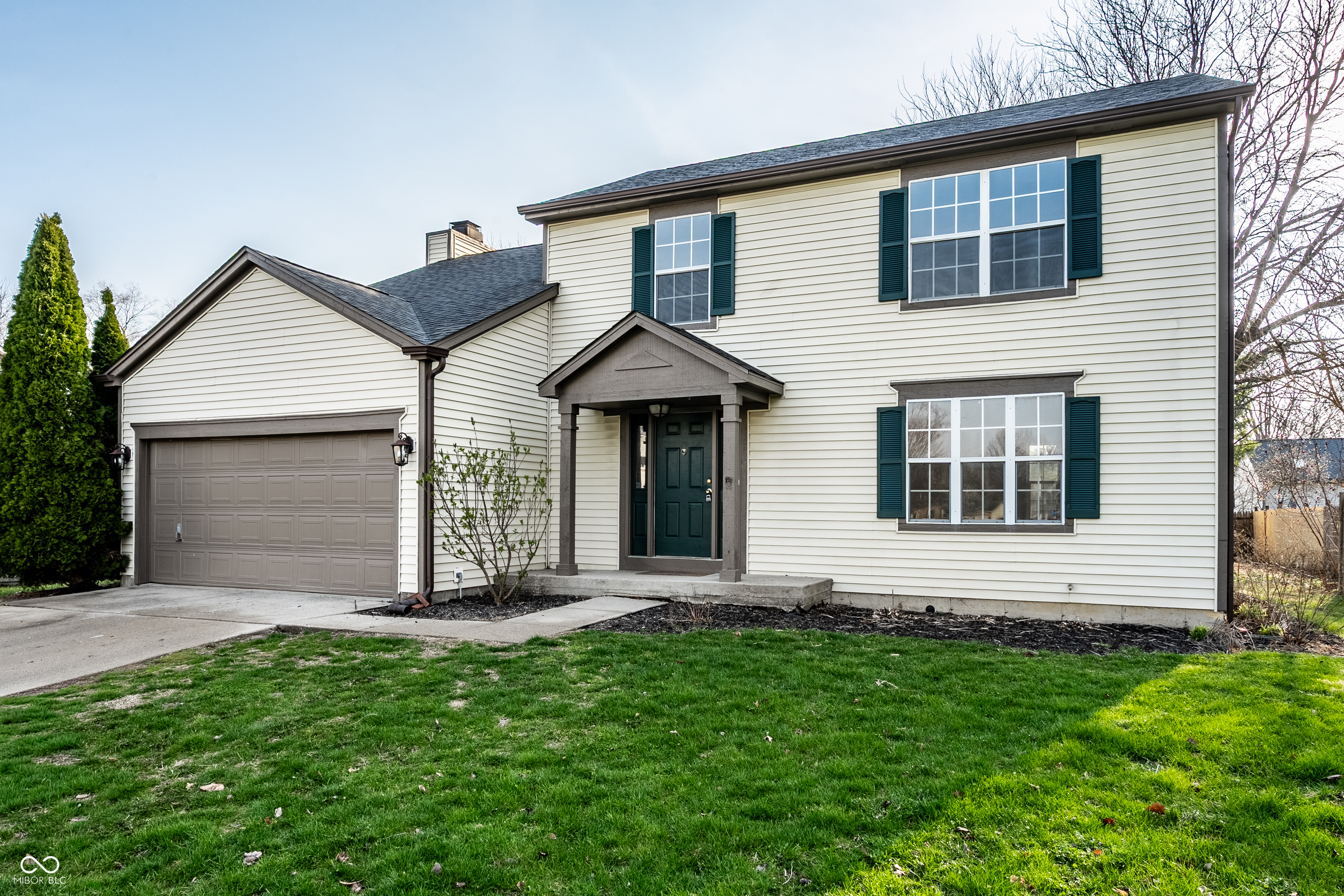 12559 Bentley Boulevard Fishers, IN 46038 - Photo 2 of 43
