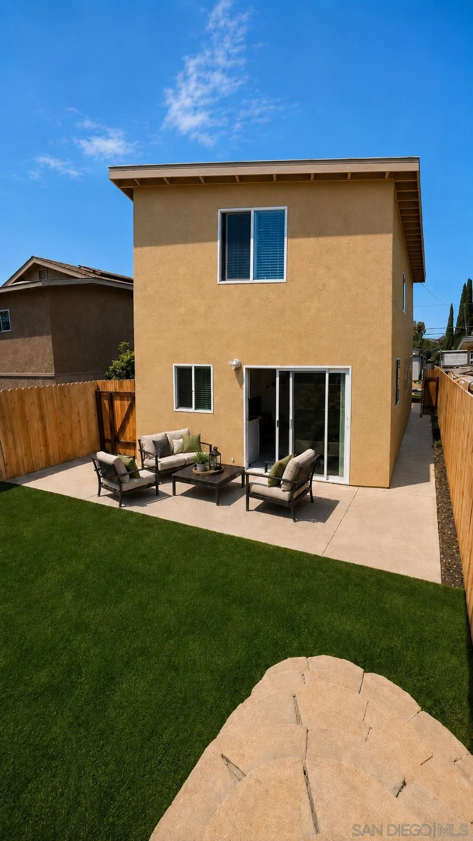 9834 St George Street Spring Valley, CA 91977 - Photo 7 of 13 Exterior Back