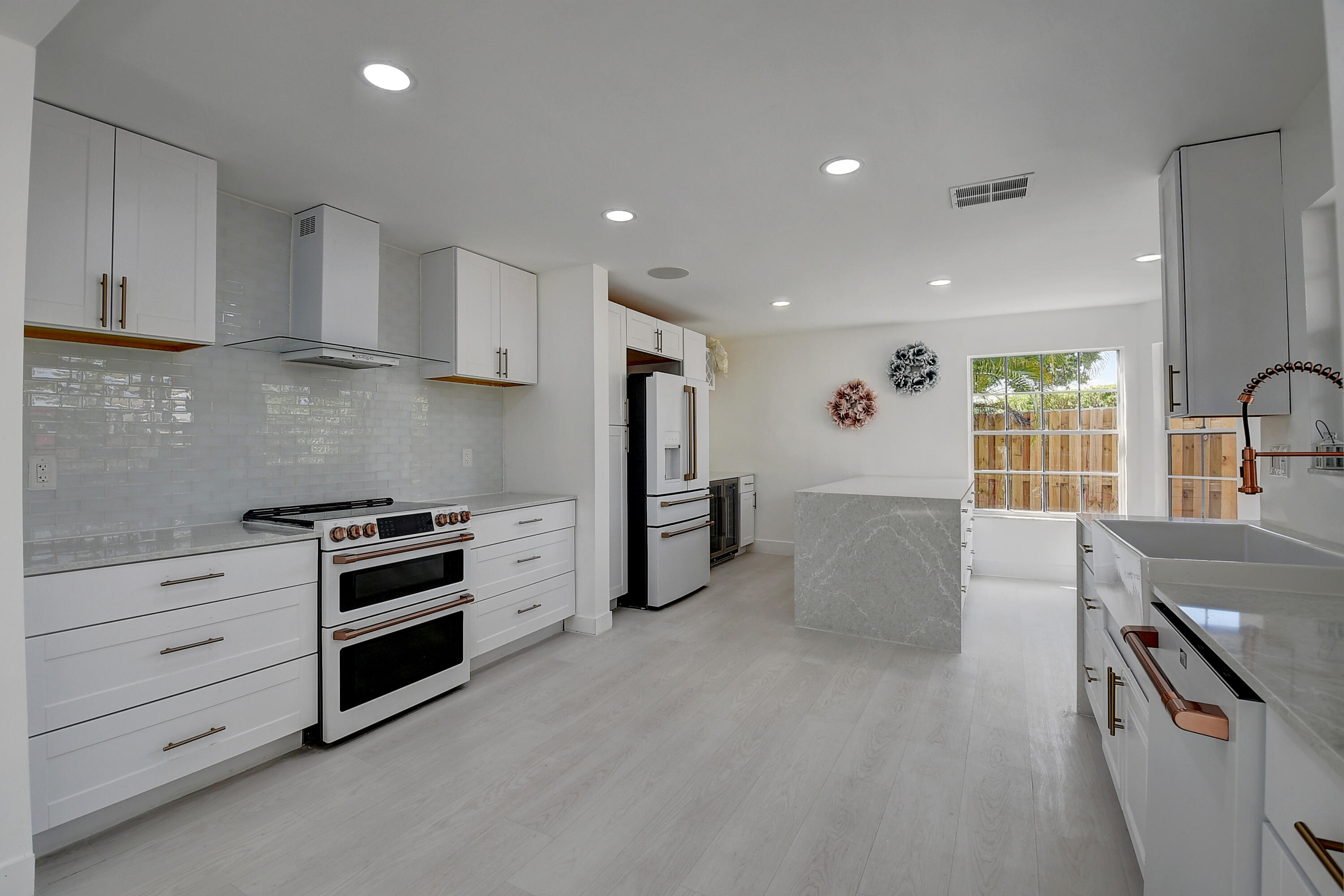 5128 Coronado Ridge Boca Raton, FL 33486 - Photo 15 of 44 UPGRADED KITCHEN4_virtuals1 (14)