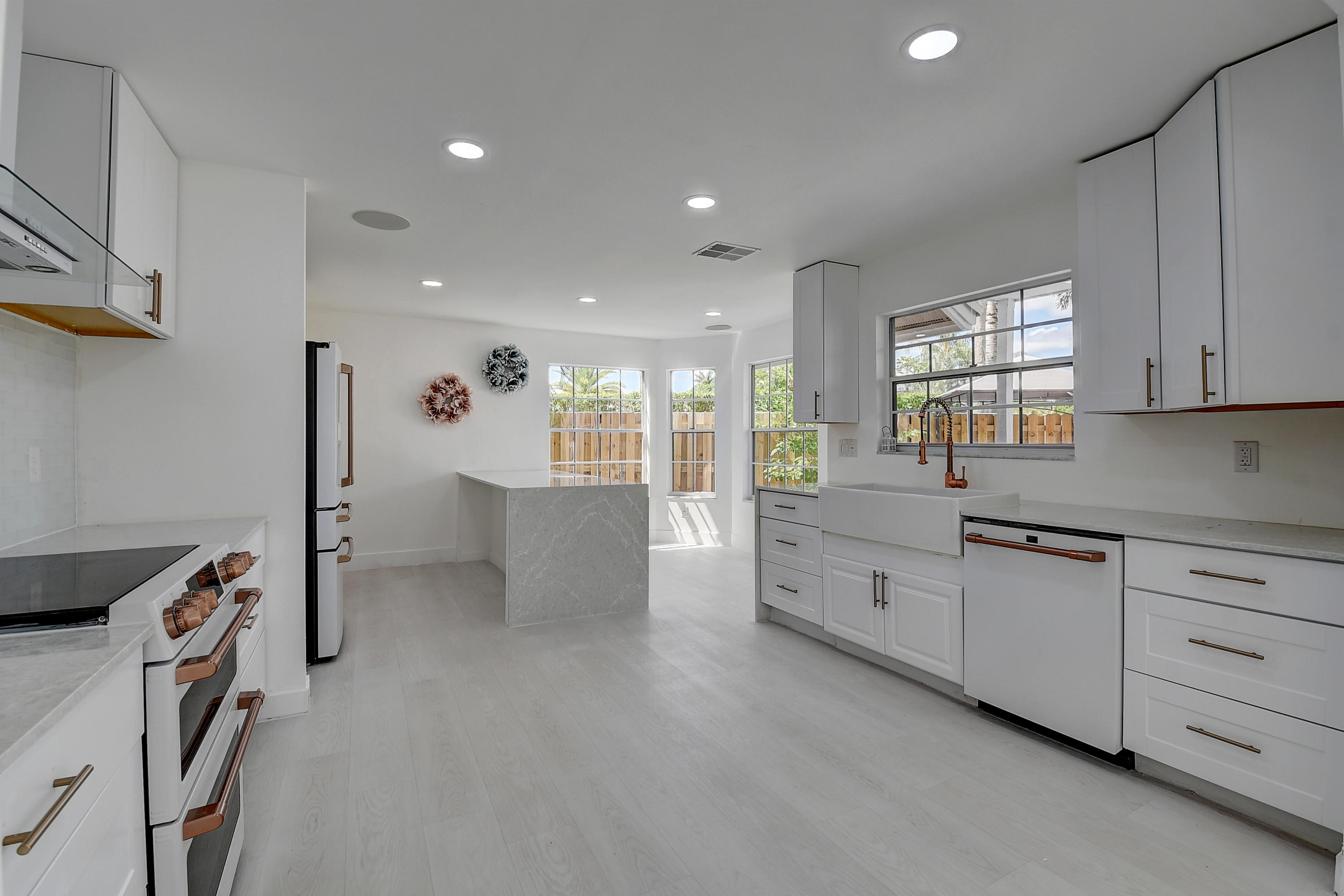 5128 Coronado Ridge Boca Raton, FL 33486 - Photo 16 of 44 KITCHEN