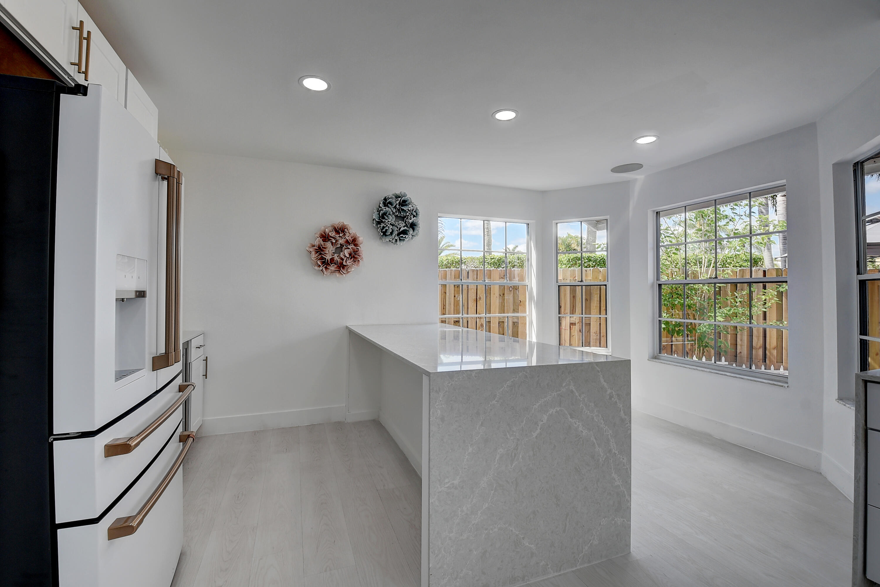 5128 Coronado Ridge Boca Raton, FL 33486 - Photo 21 of 44 KITCHEN