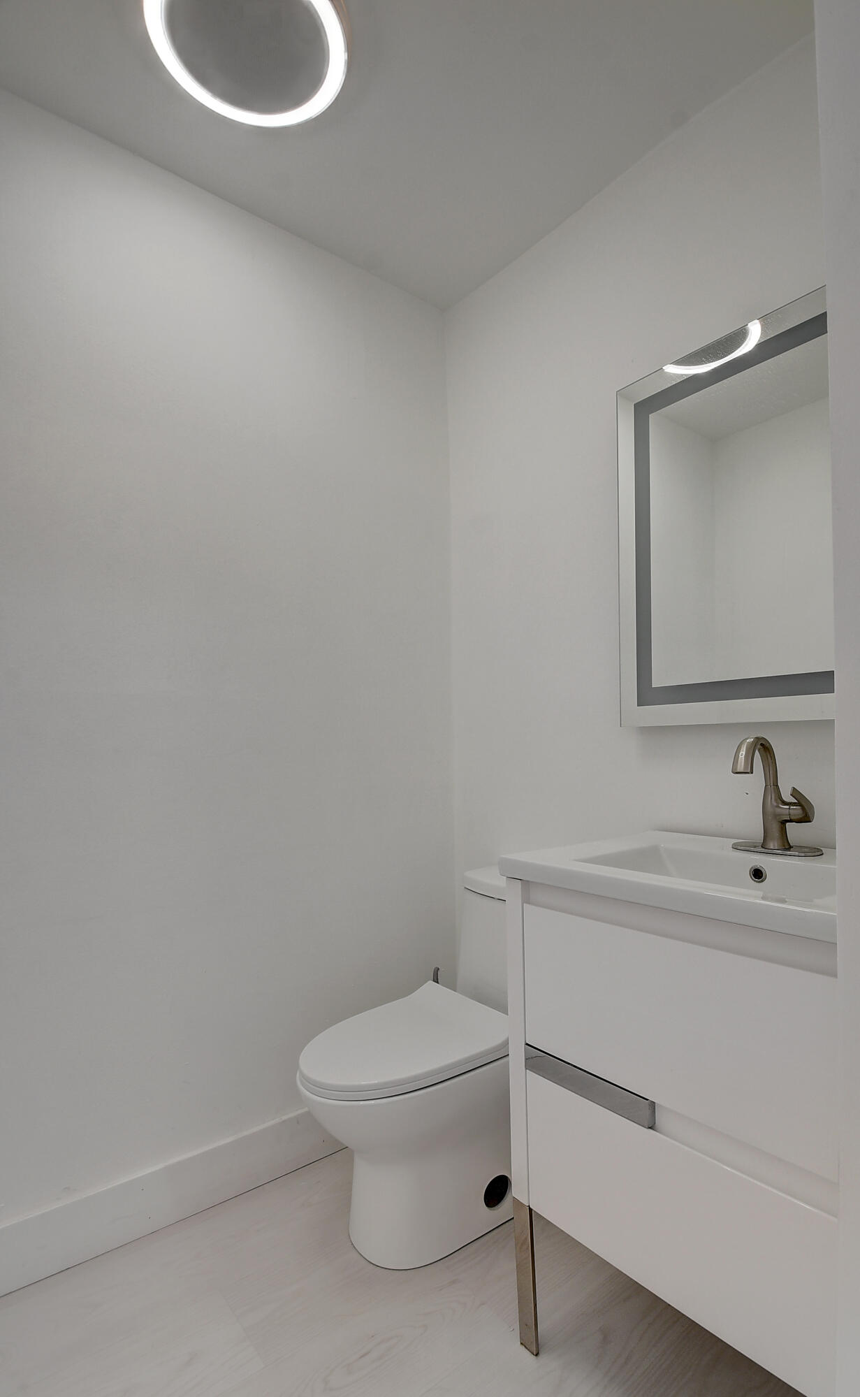 5128 Coronado Ridge Boca Raton, FL 33486 - Photo 23 of 44 HALF BATH
