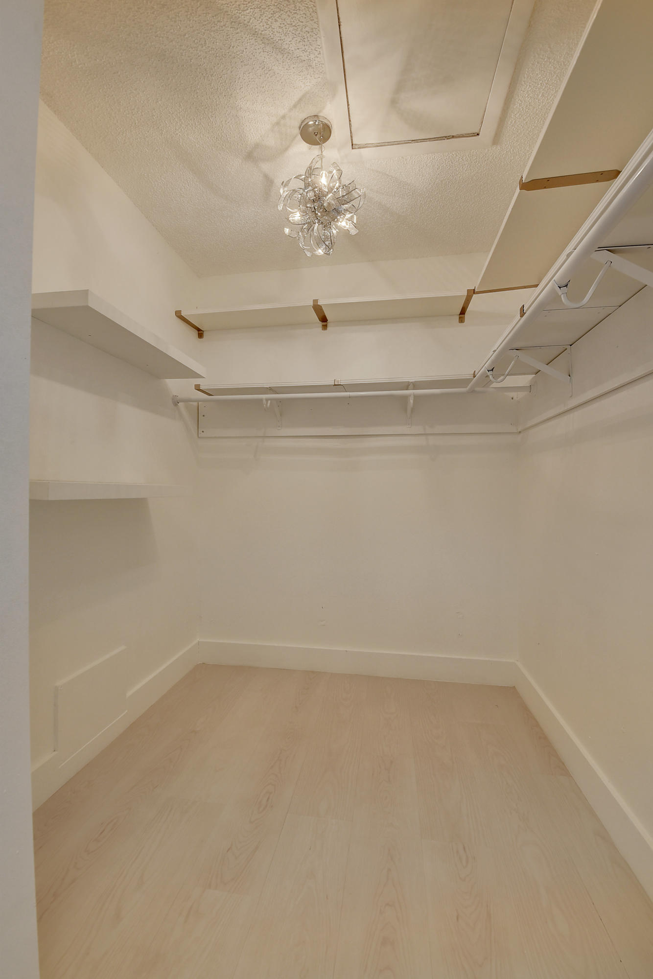 5128 Coronado Ridge Boca Raton, FL 33486 - Photo 29 of 44 CLOSET