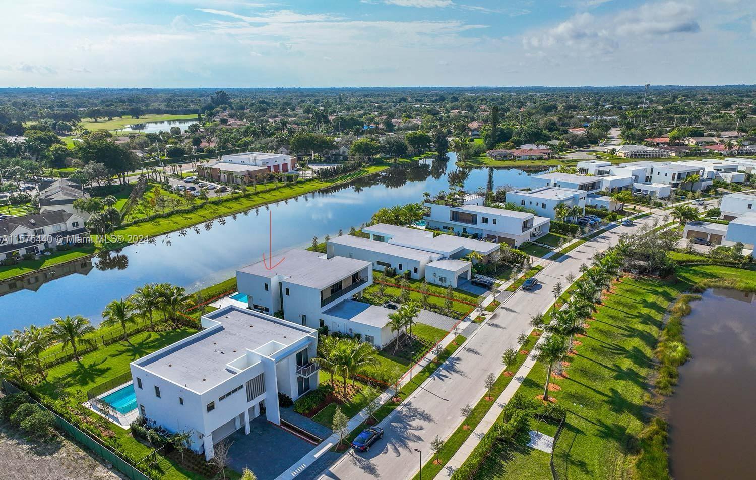 16512 Botaniko Dr South