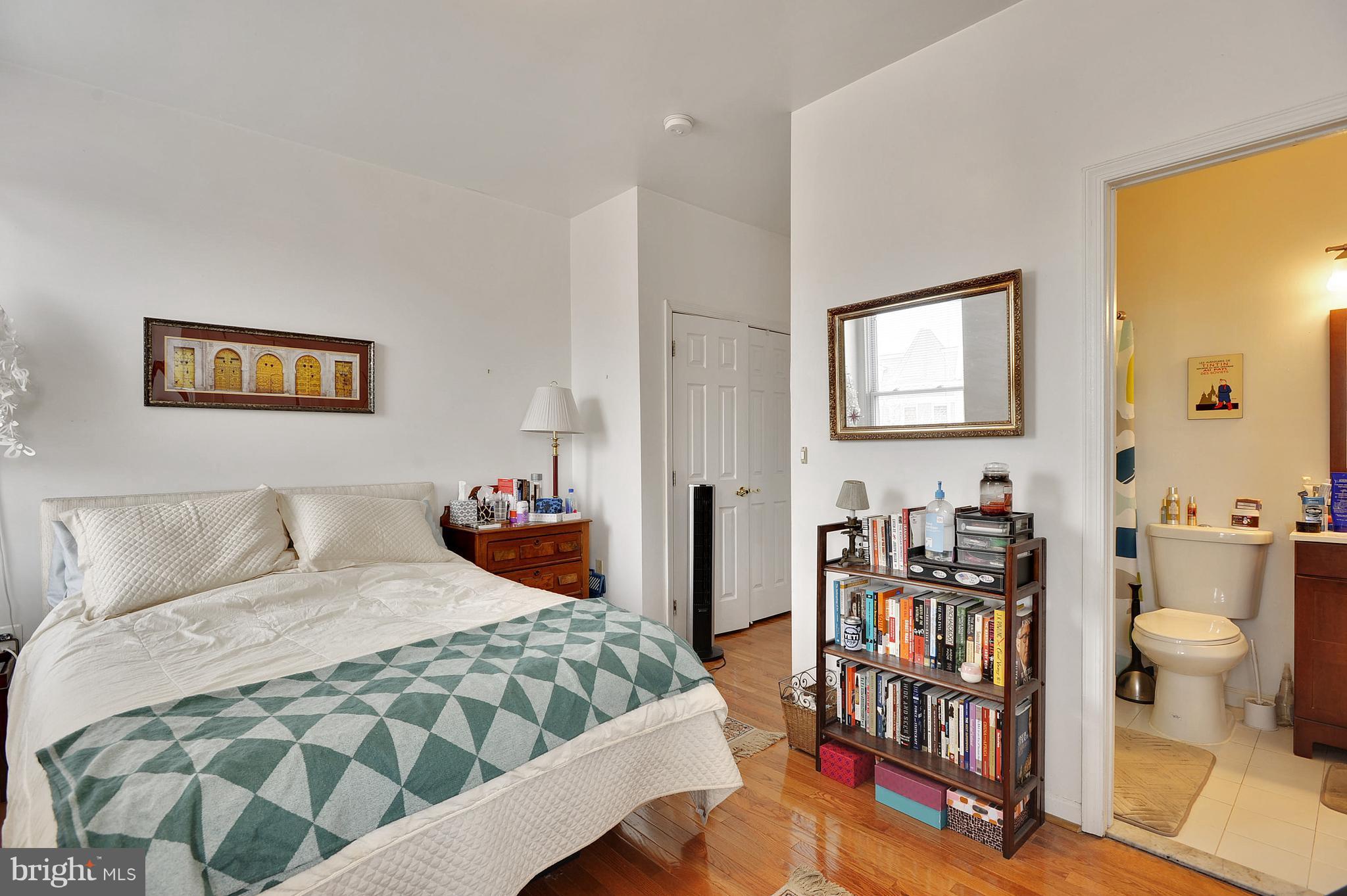 312 R Street Northwest Washington, DC 20001 - Photo 12 of 23 Bedroom (Master)