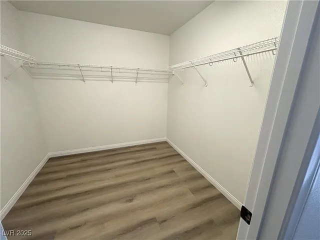 $2,250 | 11681 Splendor View Drive, Las Vegas, NV 89183