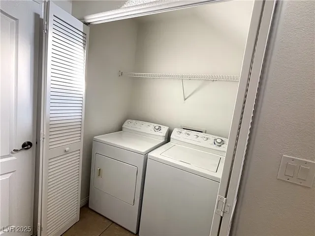 $2,250 | 11681 Splendor View Drive, Las Vegas, NV 89183