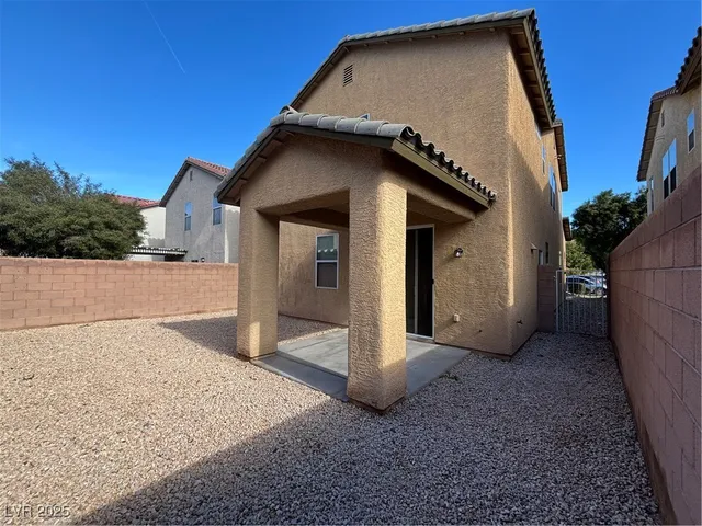 $2,250 | 11681 Splendor View Drive, Las Vegas, NV 89183