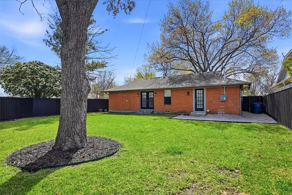 $4,000 | 8834 Liptonshire Drive, Dallas, TX 75238
