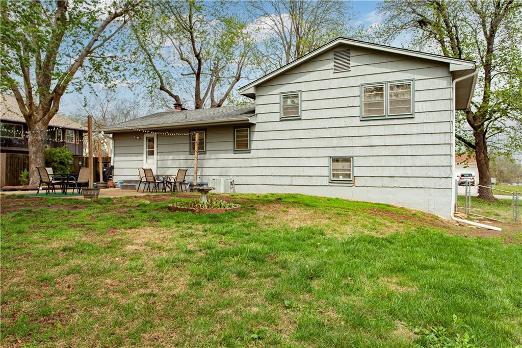 8917 East 58th Street Raytown, MO 64133 - Photo 29 of 30