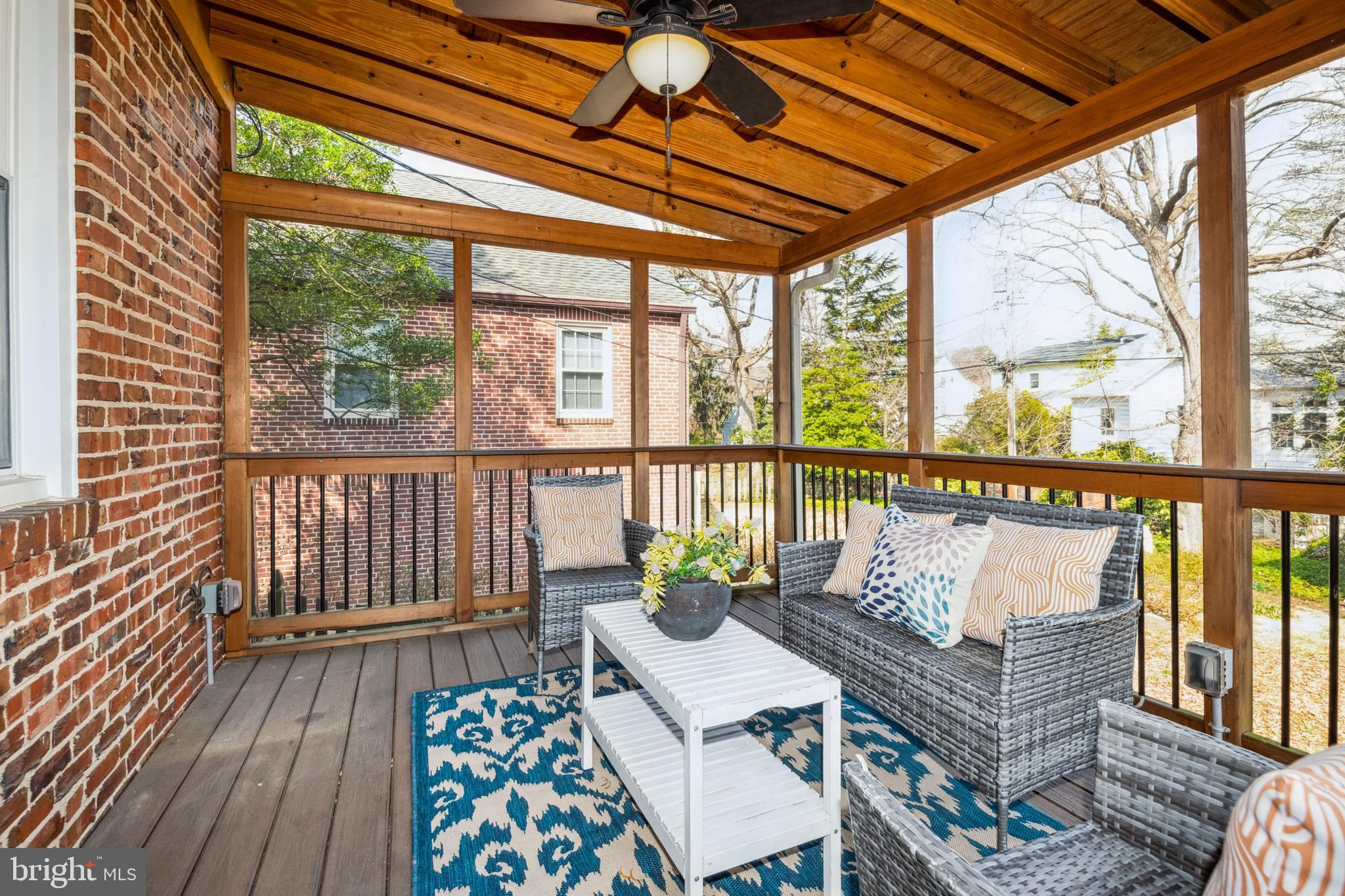 716 Anneslie Road Baltimore, MD 21212 - Photo 24 of 27 a view of two chairs in the balcony