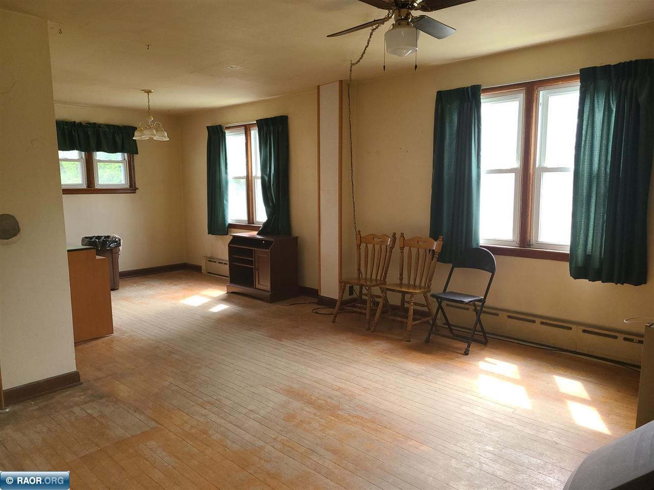 220 South 12th Street Virginia, MN 55792 - Photo 7 of 17