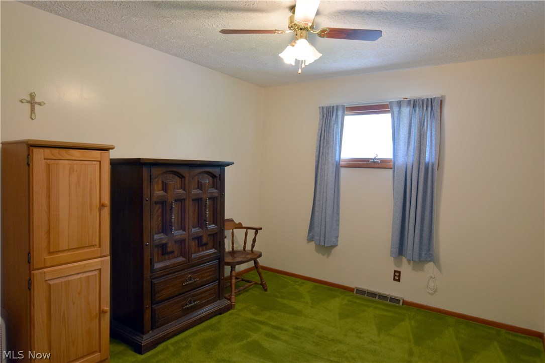 2850 Reeves Road Northeast Warren, OH 44483 - Photo 8 of 31 Gallery Image 8