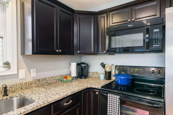 $259,900 | 812 Carson Circle, Grottoes, VA 24441