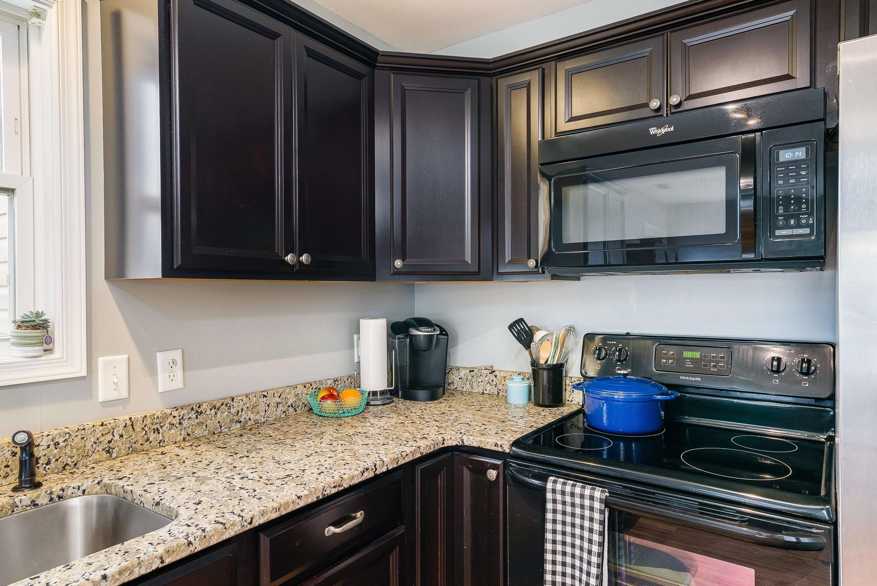 812 Carson Circle Grottoes, VA 24441 - Photo 11 of 30