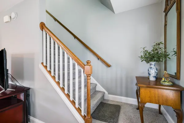 $259,900 | 812 Carson Circle, Grottoes, VA 24441