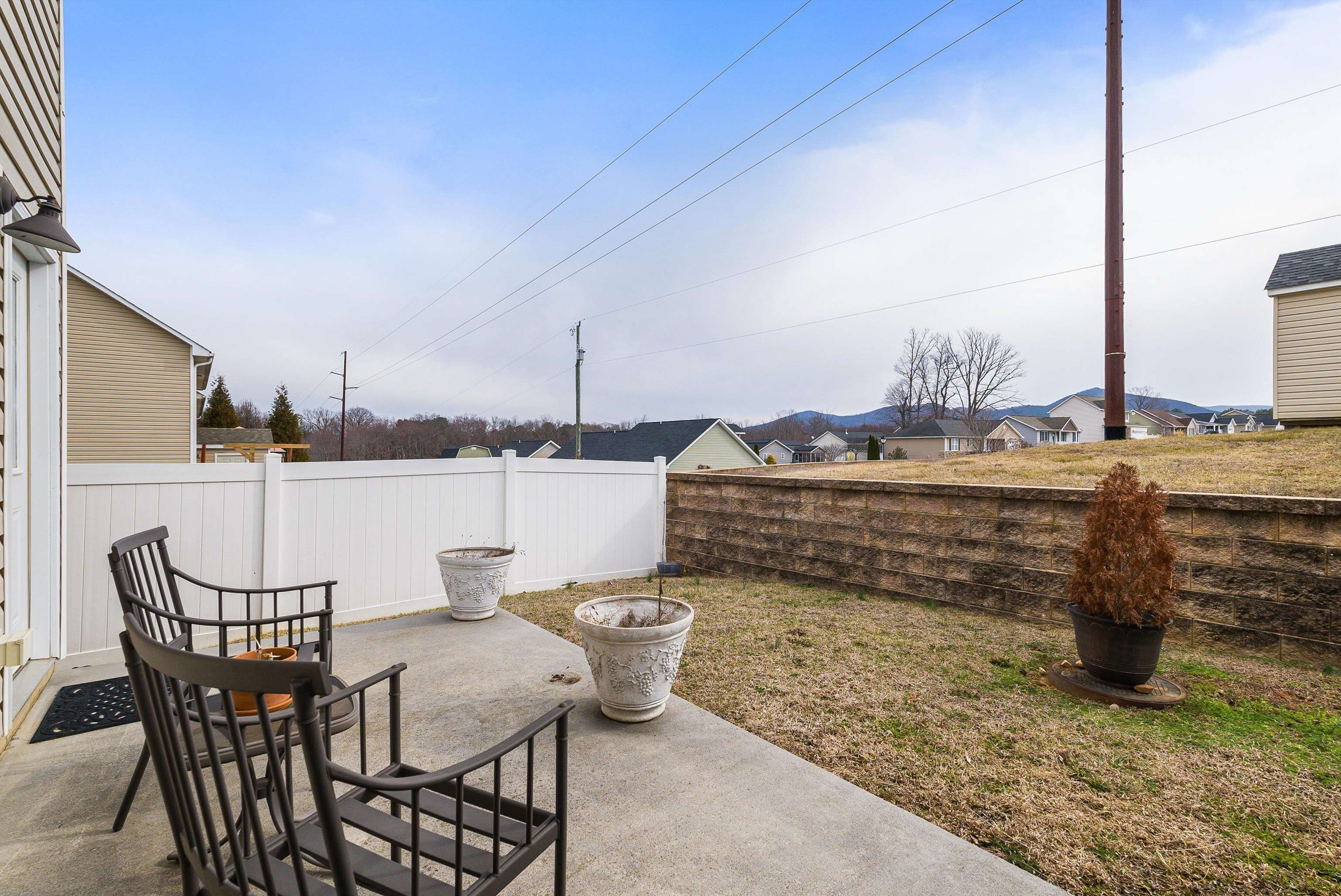 812 Carson Circle Grottoes, VA 24441 - Photo 25 of 30