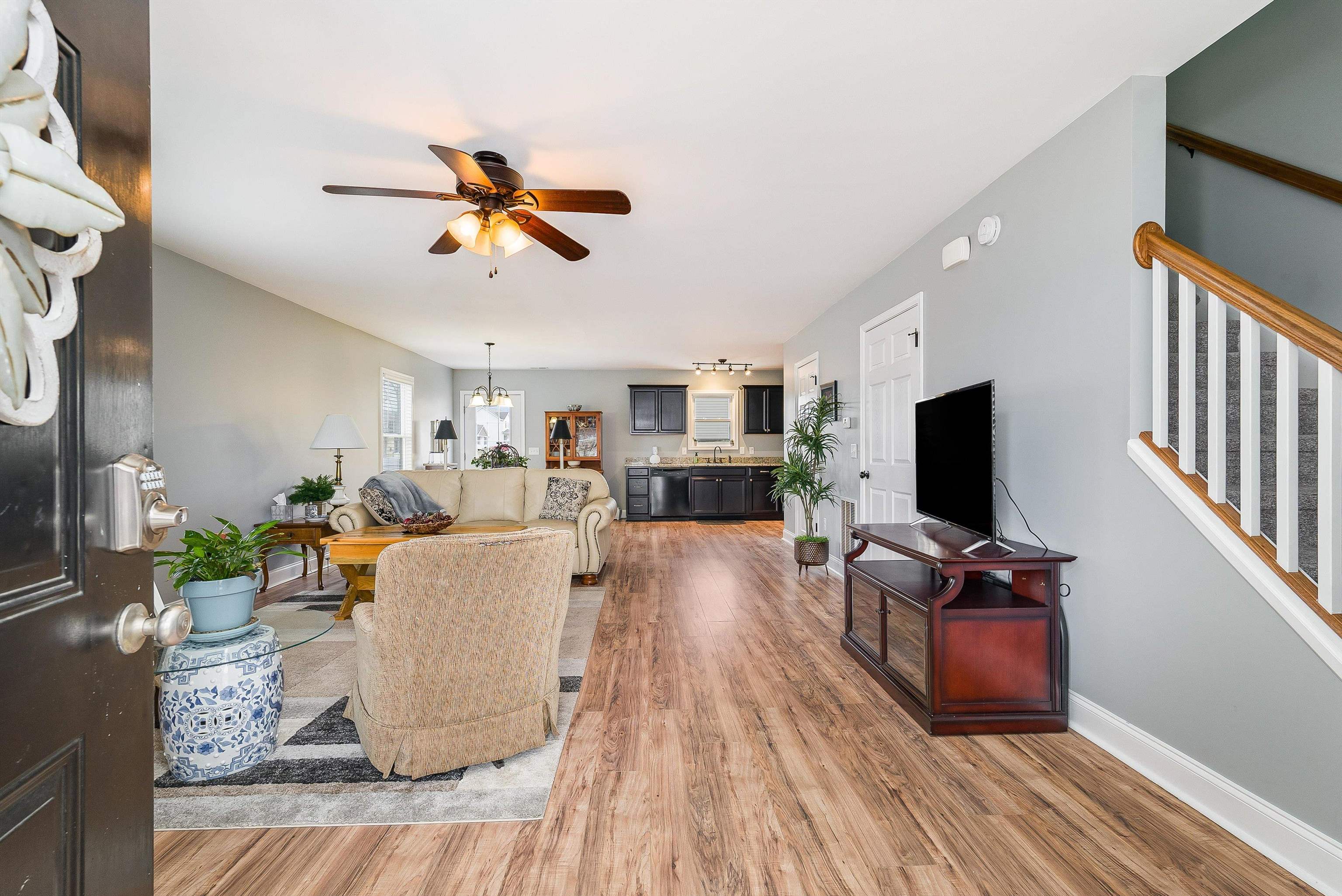 812 Carson Circle Grottoes, VA 24441 - Photo 3 of 30