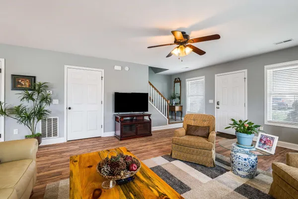 $259,900 | 812 Carson Circle, Grottoes, VA 24441