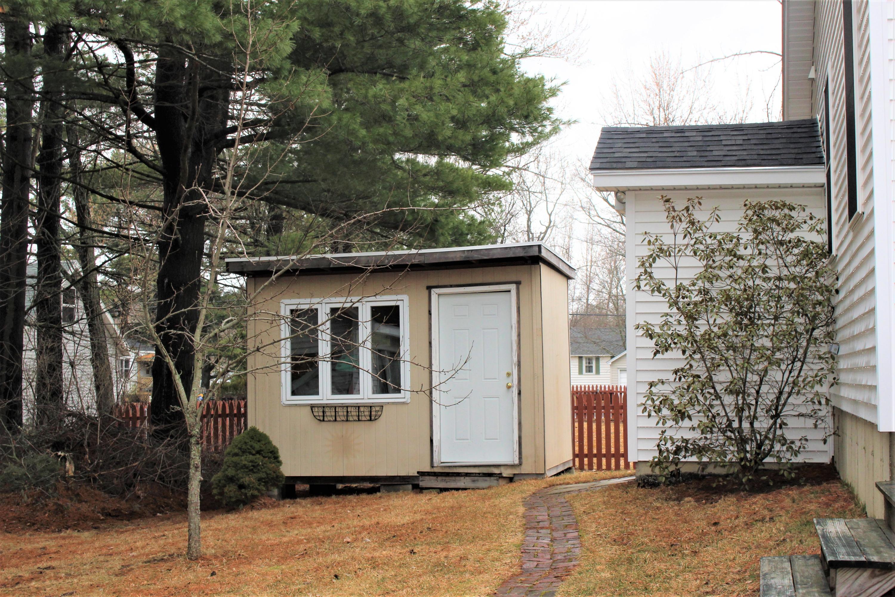 30 Ralph Street Bangor, ME 04401 - Photo 6 of 28 IMG_4426 (2)