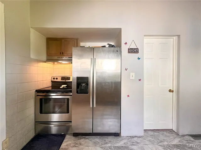 $129,000 | 528 Jefferson Avenue, Utica, NY 13501