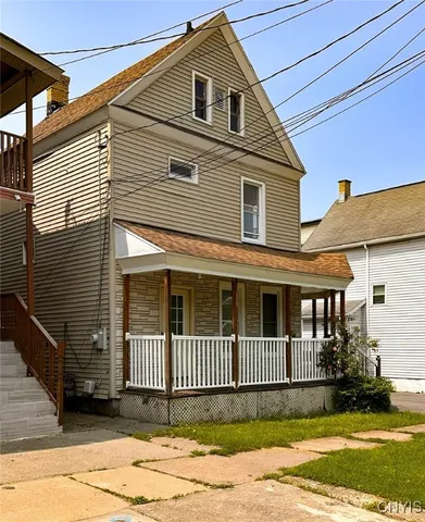 $129,000 | 528 Jefferson Avenue, Utica, NY 13501