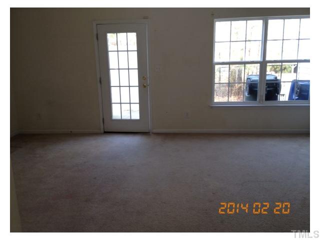 1722 Talon Ridge Way Raleigh, NC 27610 - Photo 4 of 11 Gallery Image 4