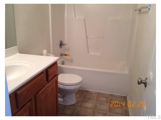 1722 Talon Ridge Way Raleigh, NC 27610 - Photo 7 of 11 Gallery Image 7