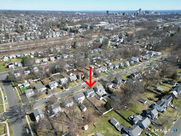 $385,000 | 69 Edgemere Avenue, West Hartford, CT 06110