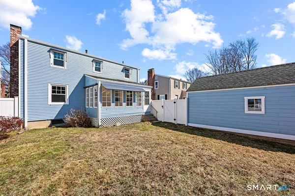 $385,000 | 69 Edgemere Avenue, West Hartford, CT 06110
