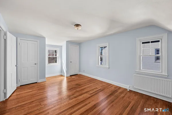 $385,000 | 69 Edgemere Avenue, West Hartford, CT 06110