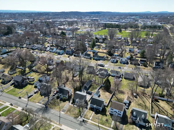 $385,000 | 69 Edgemere Avenue, West Hartford, CT 06110