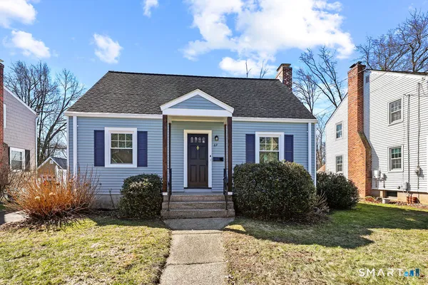 $385,000 | 69 Edgemere Avenue, West Hartford, CT 06110