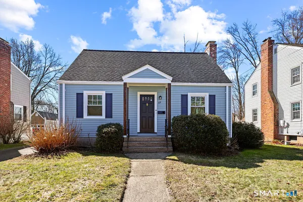 $385,000 | 69 Edgemere Avenue, West Hartford, CT 06110