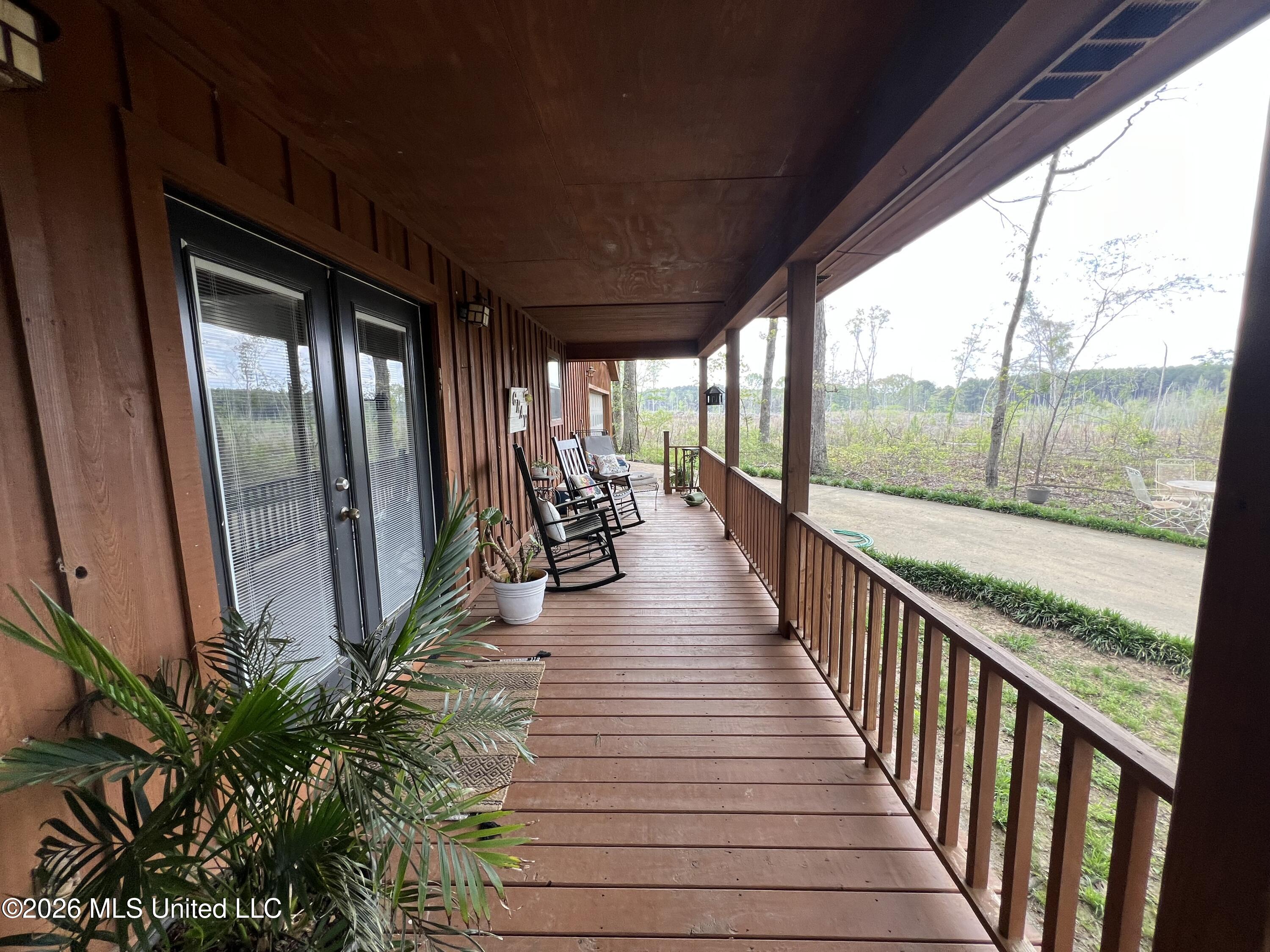 251 Copperhead Road Carthage, MS 39051 - Photo 2 of 24 IMG_2160