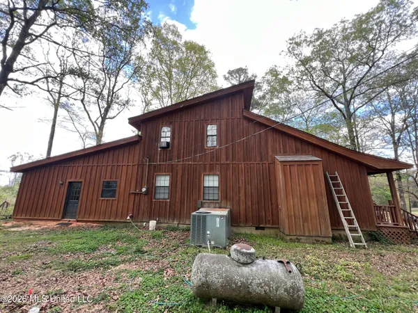 $232,000 | 251 Copperhead Road, Carthage, MS 39051