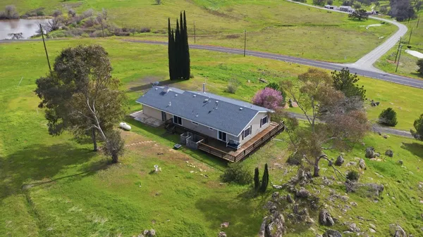 $389,900 | 2615 Ranchito Drive, La Grange, CA 95329