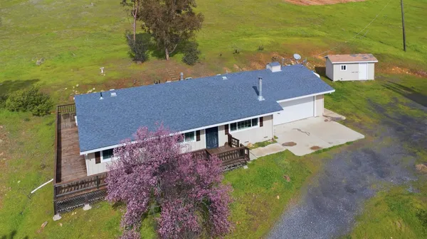 $389,900 | 2615 Ranchito Drive, La Grange, CA 95329