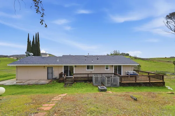$389,900 | 2615 Ranchito Drive, La Grange, CA 95329