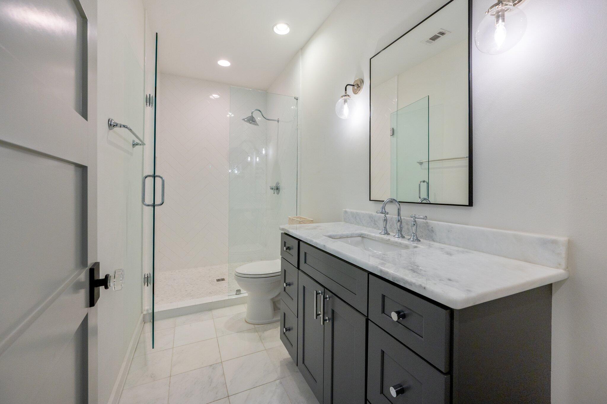 164 Bay Trace Santa Rosa Beach, FL 32459 - Photo 73 of 90 4th Bedroom Ensuite Bathroom