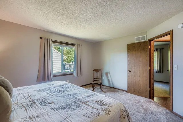 $429,900 | 7316 Janero Avenue South, Cottage Grove, MN 55016