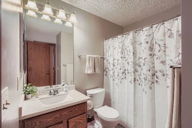 $429,900 | 7316 Janero Avenue South, Cottage Grove, MN 55016