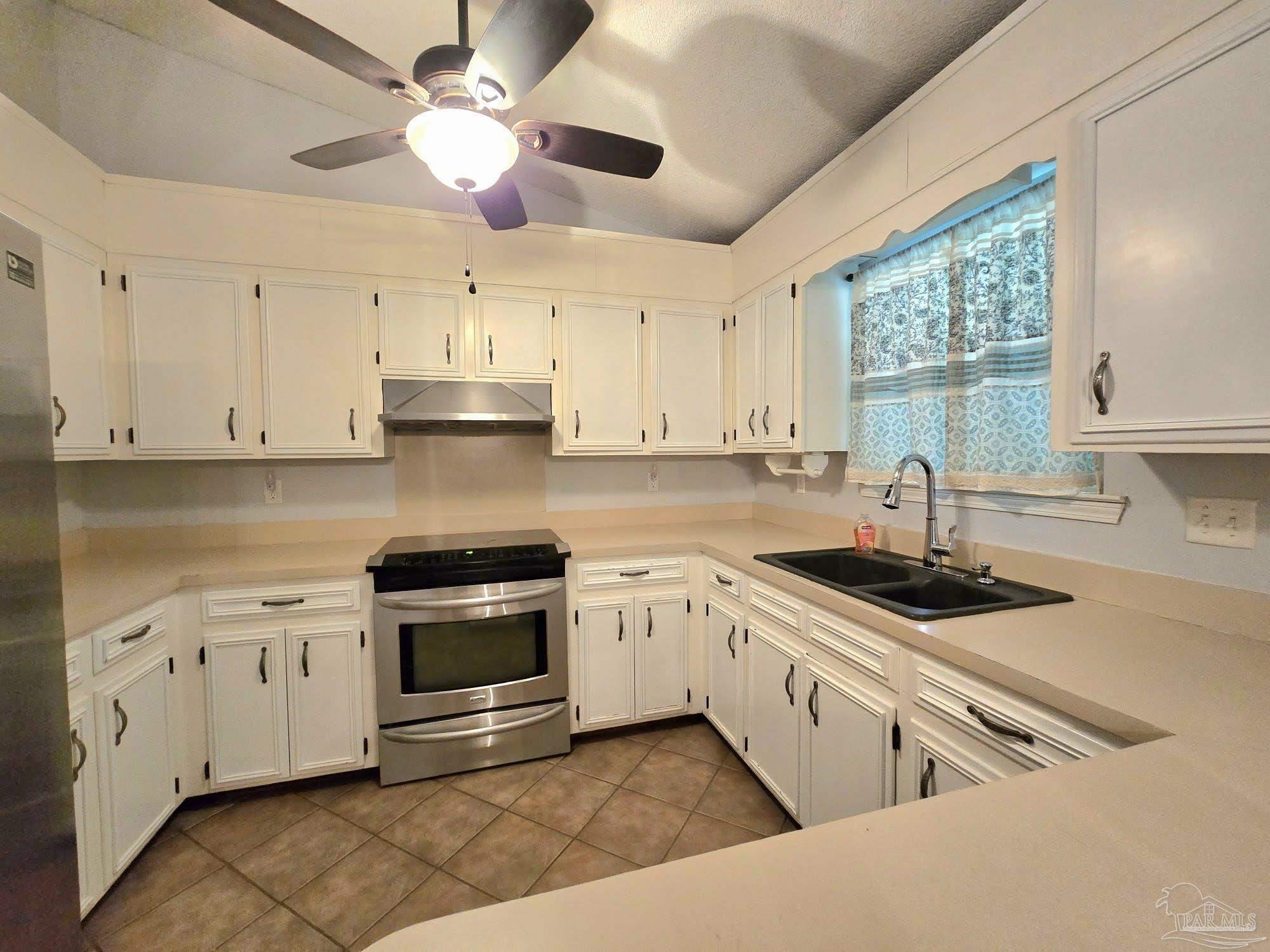 1787 Booth Lake Road Cantonment, FL 32533 - Photo 10 of 27
