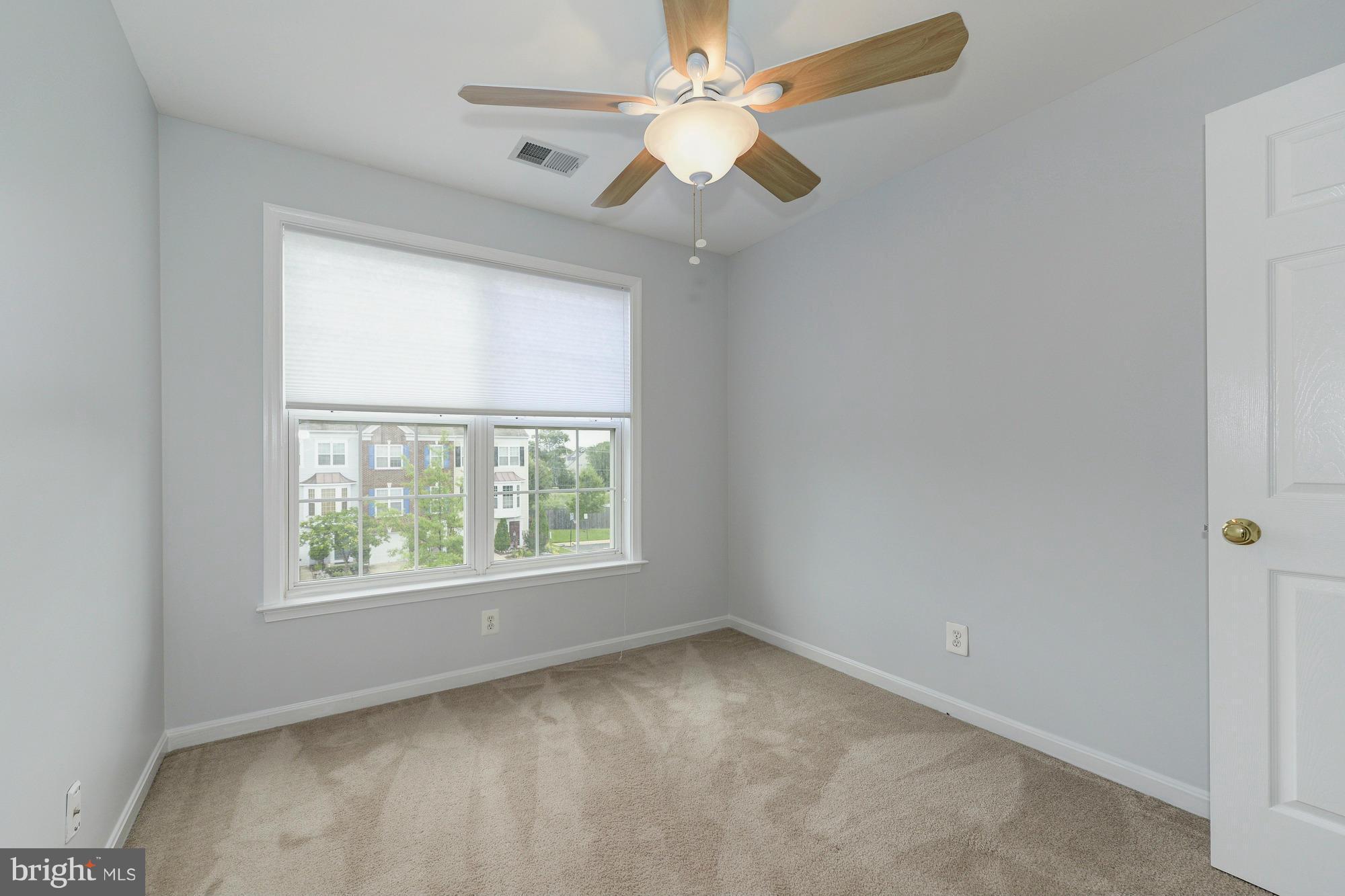 6334 Dunn Court Springfield, VA 22150 - Photo 18 of 28 Bedroom