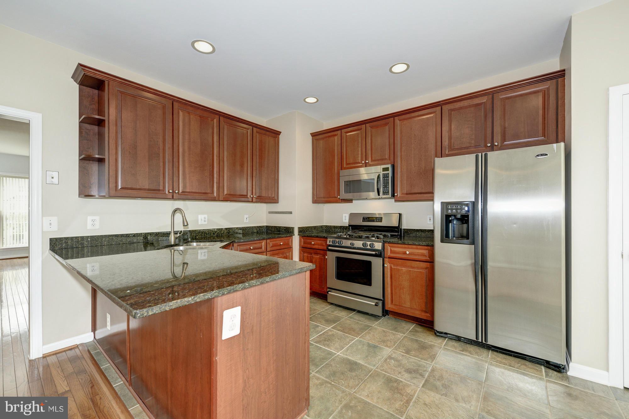 6334 Dunn Court Springfield, VA 22150 - Photo 5 of 28 Kitchen